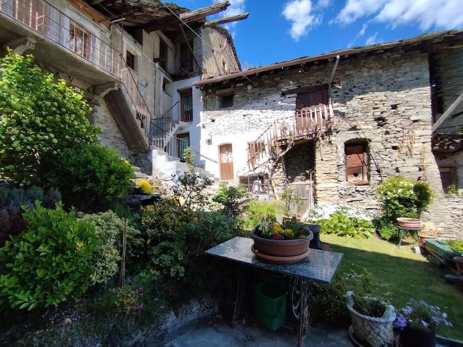 Hameau Gubioche, Casa Vacanze Chambave Экстерьер фото